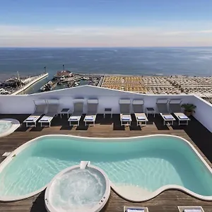 **** Hotel Nautico Itálie
